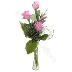 Tre Rose rosa internationalflora.com
