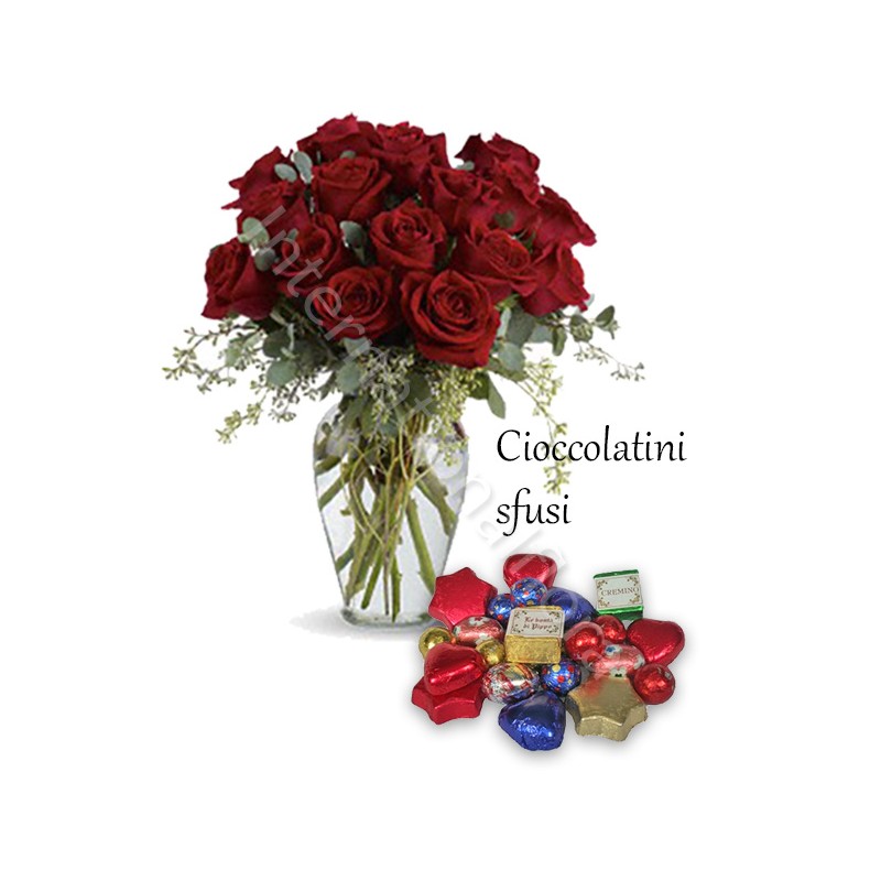 Bouquet di 12 Rose rosse con Cioccolatini sfusi internationalflora.com